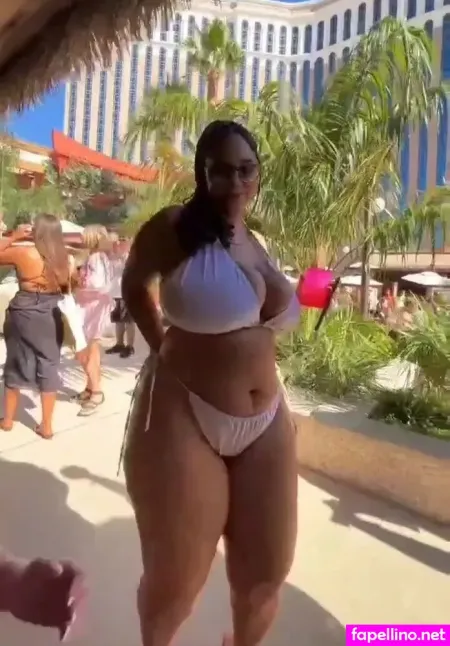 Katelyn Sade OnlyFans Thumbnail #syZVUzPU1l