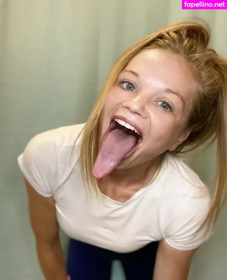 Katelynlongtongue OnlyFans Thumbnail #DlF2HxOeD2