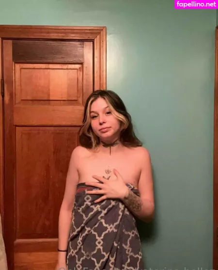 Katerina Bellez OnlyFans Thumbnail #yV6GlpTTtk