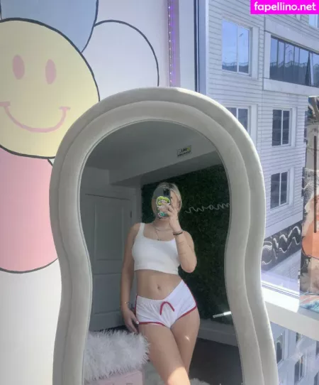 Katerina Carney 14 OnlyFans Thumbnail #5DKxIamsdc