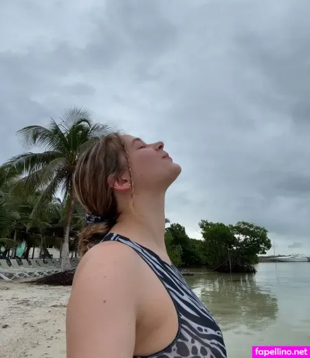 Katerina Kulp OnlyFans Thumbnail #J9G8SoJtrZ