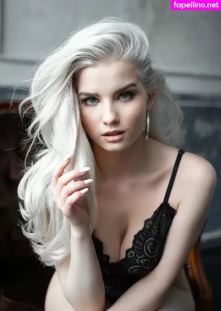 Katerina Pluchevskaya OnlyFans Thumbnail #WEF0hdeaM3