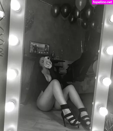 Katerina999cs OnlyFans Thumbnail #0pc6jutPvP