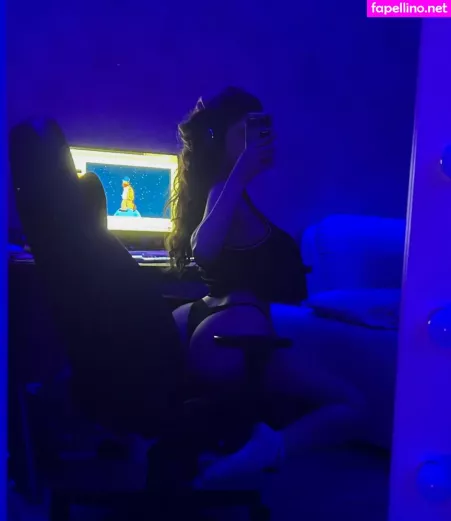 Katerina999cs OnlyFans Thumbnail #n7BUdDPaur