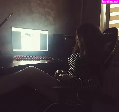 Katerina999cs OnlyFans Thumbnail #ykimUDDYE9