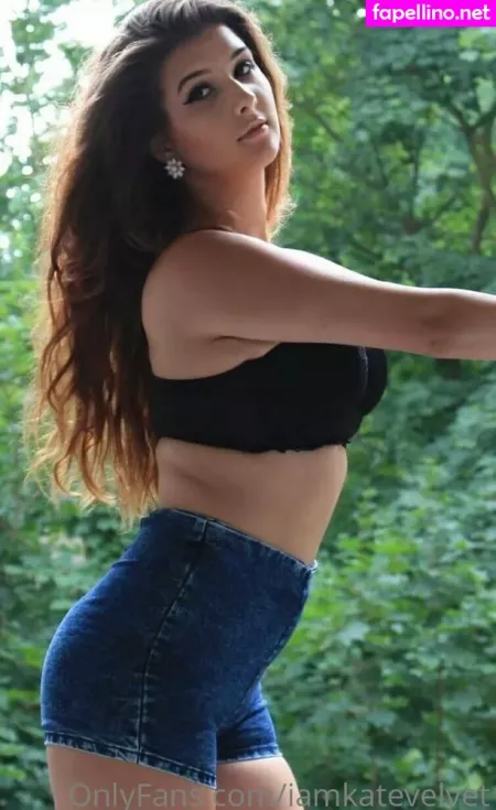 Katerinavelvet OnlyFans Thumbnail #mr9HdESUKc