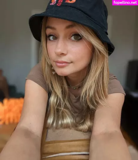 Katerino 1 OnlyFans Thumbnail #2dfxUhwrGD