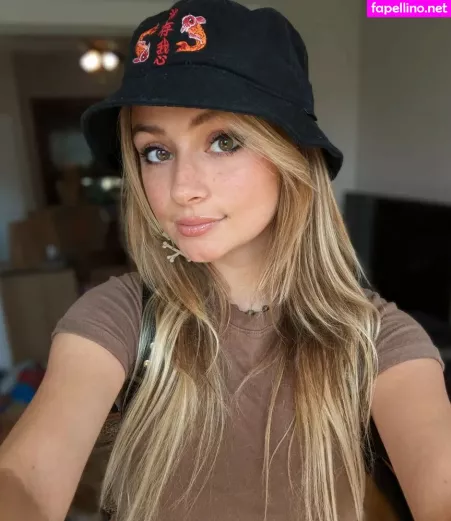 Katerino 1 OnlyFans Thumbnail #7HPoQqPqjC