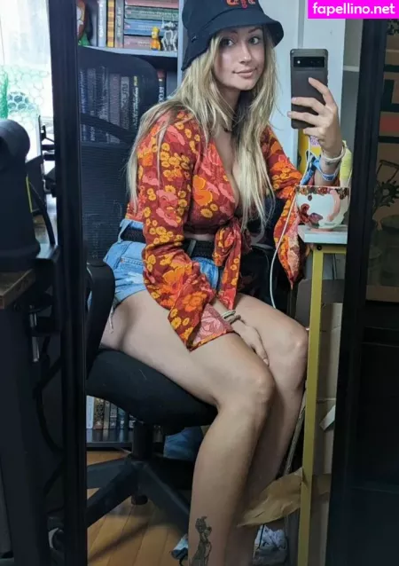 Katerino 1 OnlyFans Thumbnail #AedbtvBe9E