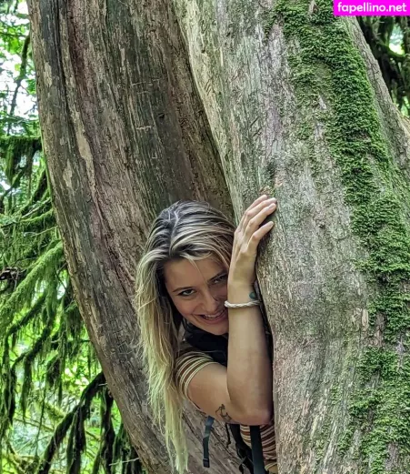 Katerino 1 OnlyFans Thumbnail #DepZZMa8qM