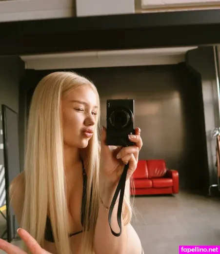 Katess Ses OnlyFans Thumbnail #MpqlfD3LXL