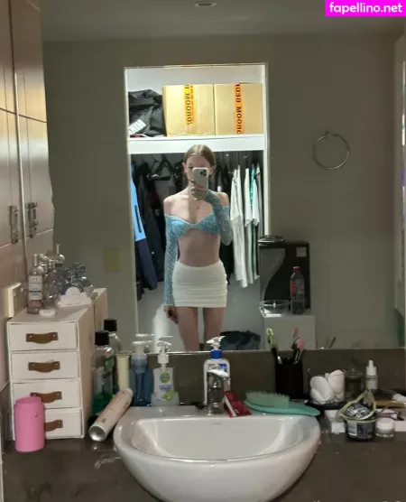 Katey 19 OnlyFans Thumbnail #FSLBG8aW2O