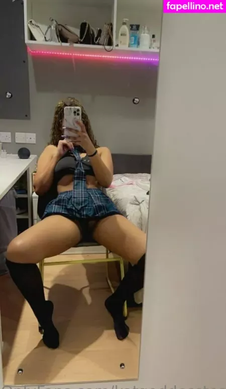 Katgoddesstease OnlyFans Thumbnail #3PeJEudIRQ