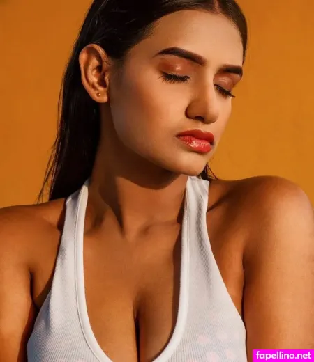 Katha Kali Chowhan OnlyFans Thumbnail #U0aqmgEmeX