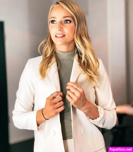 Katharina Kleinfeldt OnlyFans Thumbnail #Z1h9OZV62V