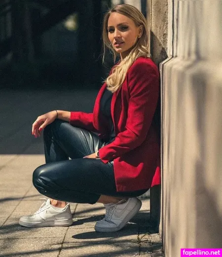 Katharina Kleinfeldt OnlyFans Thumbnail #wyY4reTJir