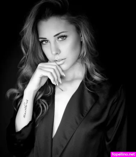 Katharina M OnlyFans Thumbnail #3n37oHbHKy