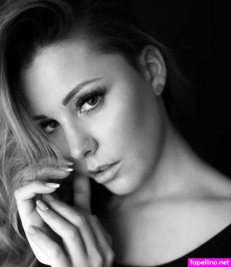 Katharina M OnlyFans Thumbnail #GriXurMbSZ