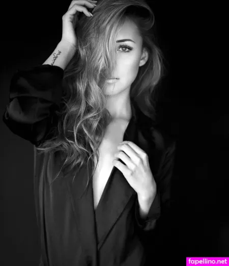 Katharina M OnlyFans Thumbnail #Tblsj9N0rI