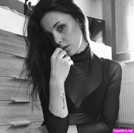 Katharina M OnlyFans Thumbnail #UbAhVuW9Cr