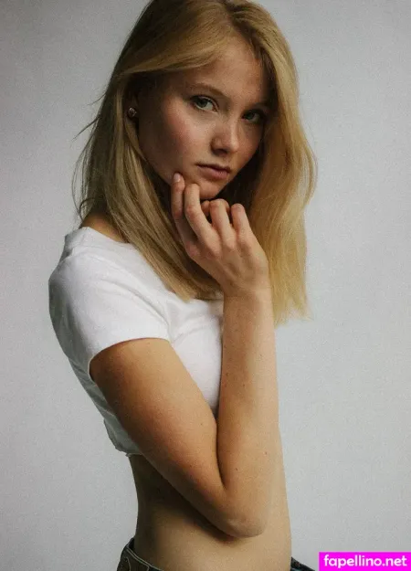 Katharina Wandrowsky OnlyFans Thumbnail #qPHLnrXJyz