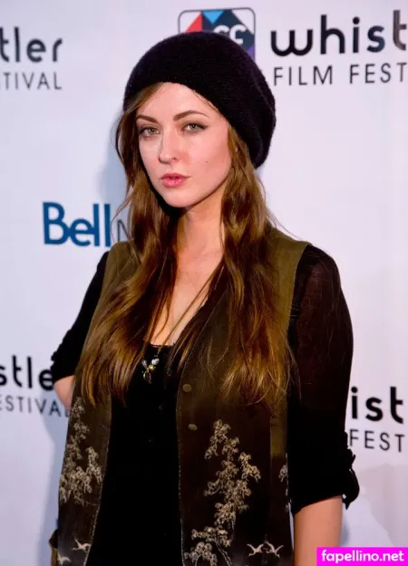 Katharine Isabelle OnlyFans Thumbnail #NsJGZw8gQ4