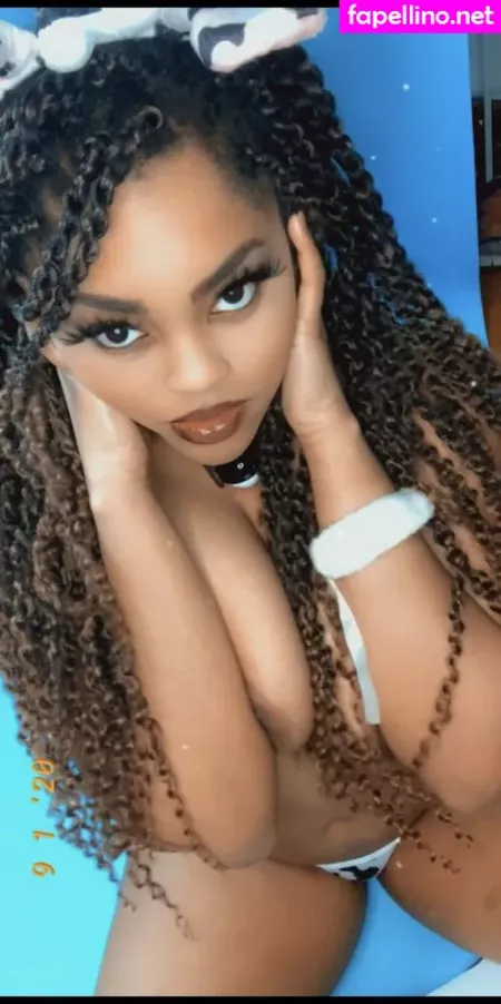 Katheartwell OnlyFans Thumbnail #WosCnjZdWy