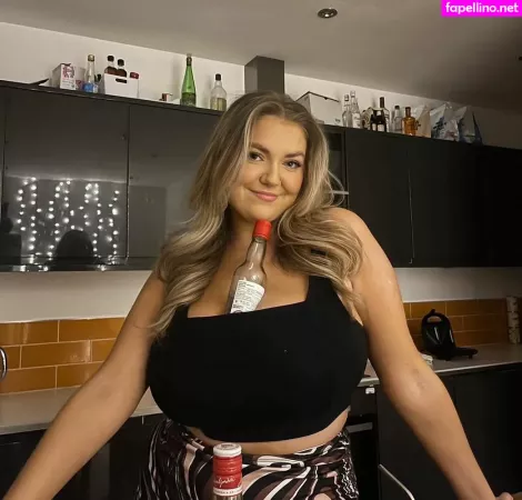 Katherine H OnlyFans Thumbnail #ocyB8SNXtA