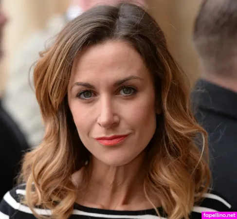 Katherine Kelly OnlyFans Thumbnail #qGXW7sykim