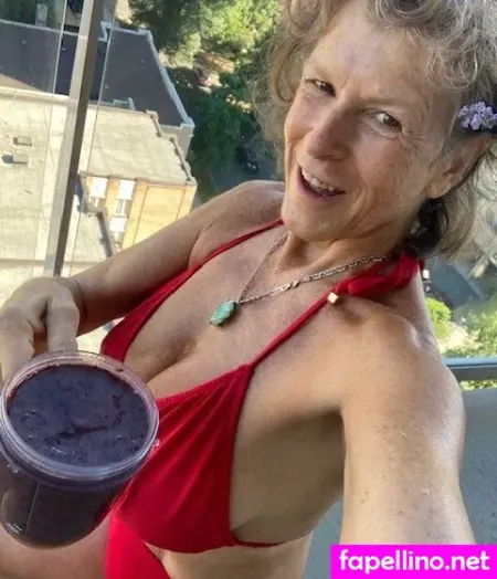 Katherine Marion 1 OnlyFans Thumbnail #dpKAZu8DUR