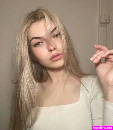 Katherine Markov OnlyFans Thumbnail #ExOFIt66Gm