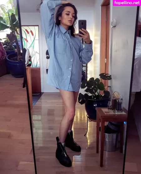 Katherine Ramdeen OnlyFans Thumbnail #t6Bi0VjDRY