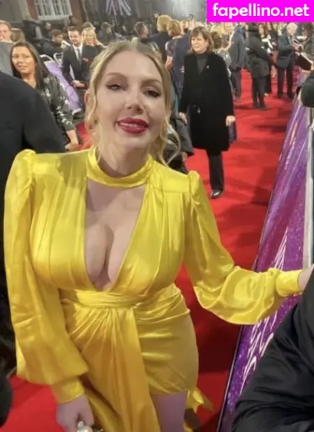 Katherine Ryan OnlyFans Thumbnail #UXBwC2k6q5