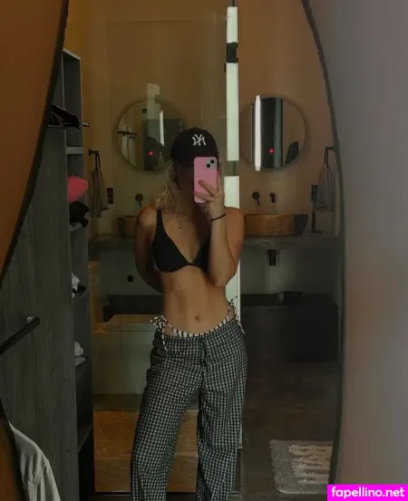 Kathi Baum OnlyFans Thumbnail #2BAEQHGoJT