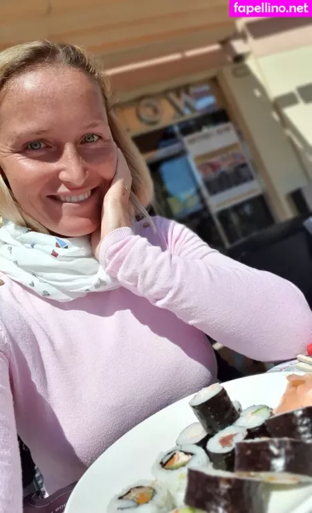 Kathianobilixx OnlyFans Thumbnail #0NjiKPV0R2