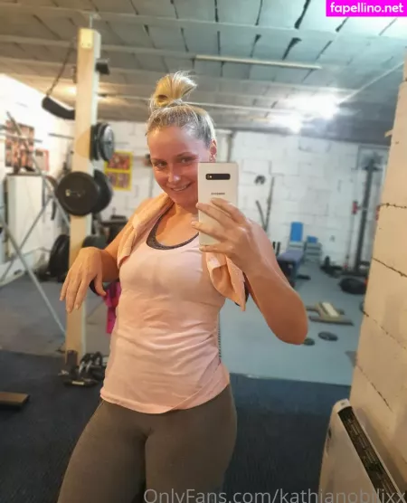 Kathianobilixx OnlyFans Thumbnail #1tXRphZYGN