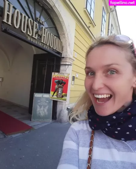 Kathianobilixx OnlyFans Thumbnail #5VPVcuoCII