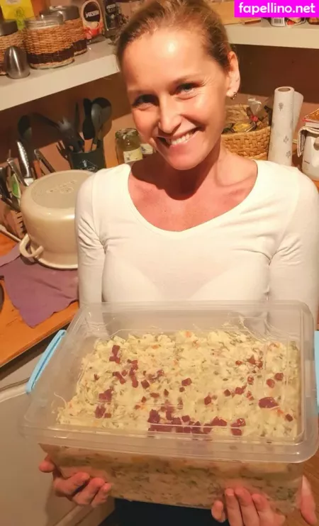 Kathianobilixx OnlyFans Thumbnail #8HFIeUHASB