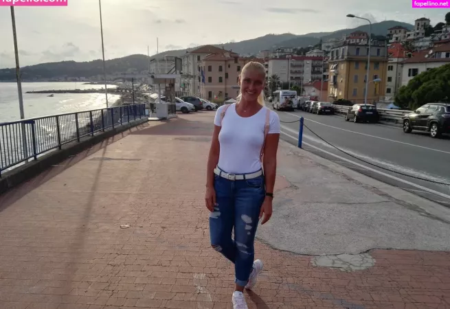 Kathianobilixx OnlyFans Thumbnail #Anxr5fFHKg