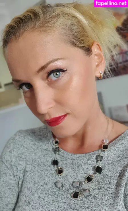 Kathianobilixx OnlyFans Thumbnail #Fvmrg0uVP7