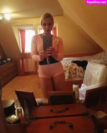 Kathianobilixx OnlyFans Thumbnail #M649tuYeoy