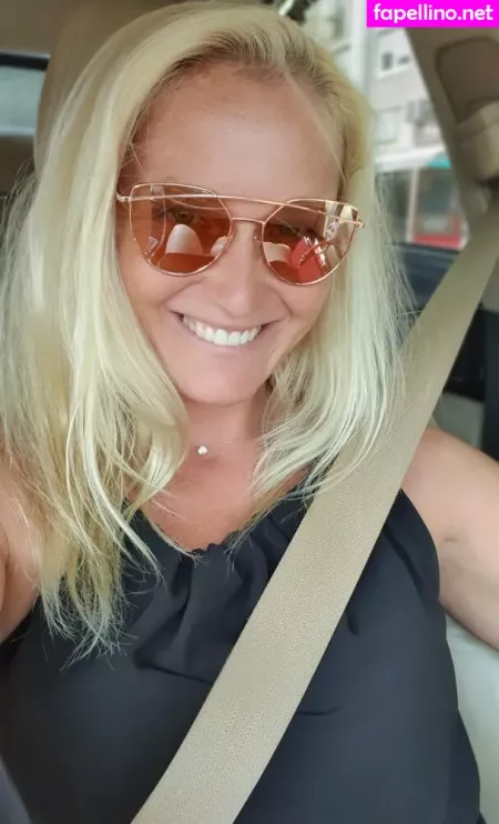 Kathianobilixx OnlyFans Thumbnail #MbEcB2kUDF