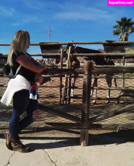 Kathianobilixx OnlyFans Thumbnail #PV90fXERlL