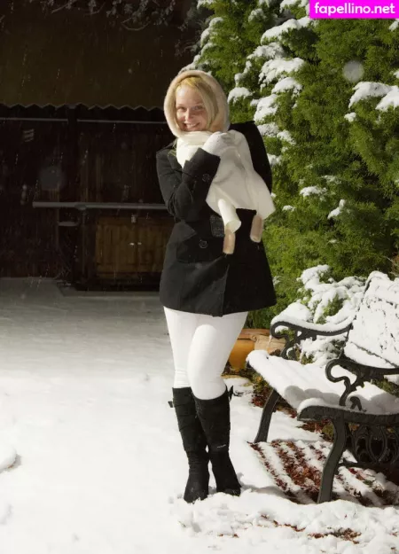 Kathianobilixx OnlyFans Thumbnail #SEfrSSJIgZ