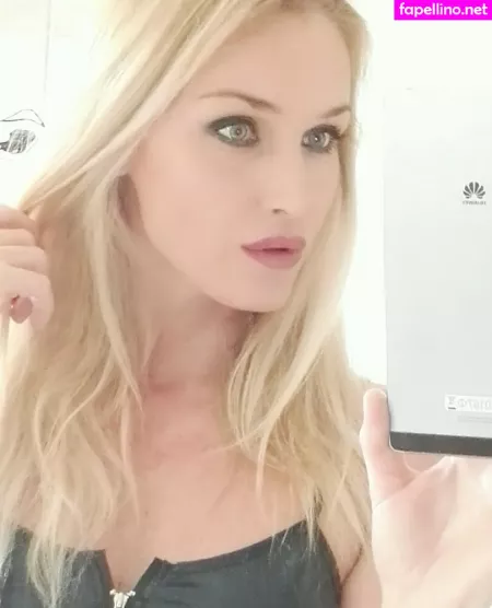 Kathianobilixx OnlyFans Thumbnail #VVoxjqqaFp