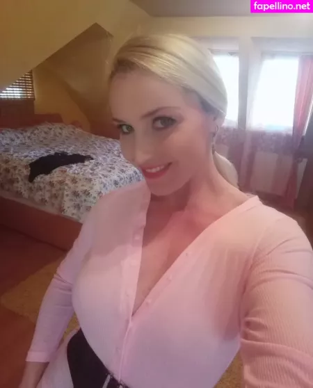 Kathianobilixx OnlyFans Thumbnail #Zd3pEt06al