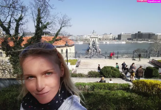 Kathianobilixx OnlyFans Thumbnail #e00ghsihpb