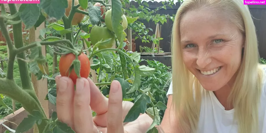 Kathianobilixx OnlyFans Thumbnail #fechvBed0w