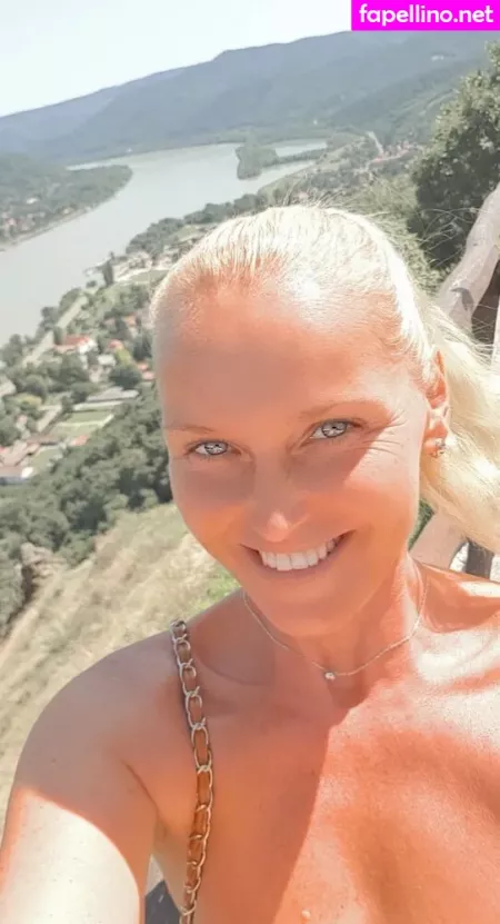 Kathianobilixx OnlyFans Thumbnail #kMK1J5GZDr