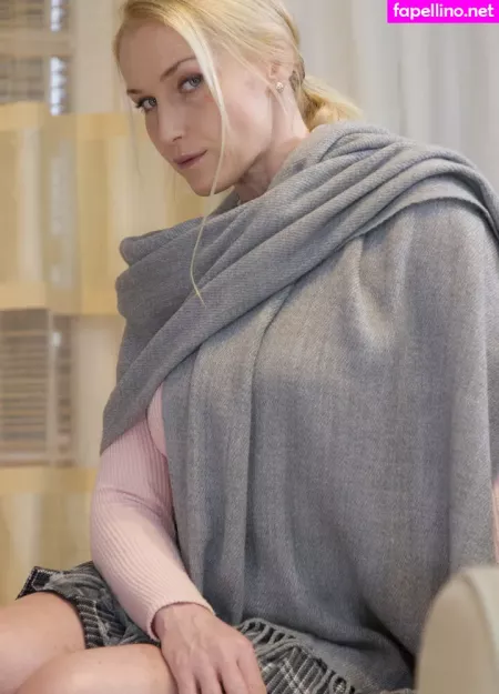 Kathianobilixx OnlyFans Thumbnail #o5dE4bLEjz